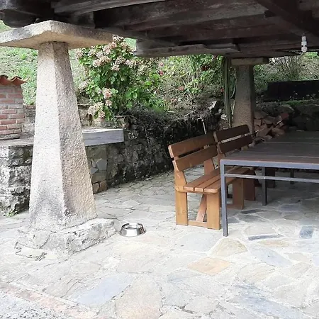 בקתה La Quinta De Puelles Ambas (Asturias)